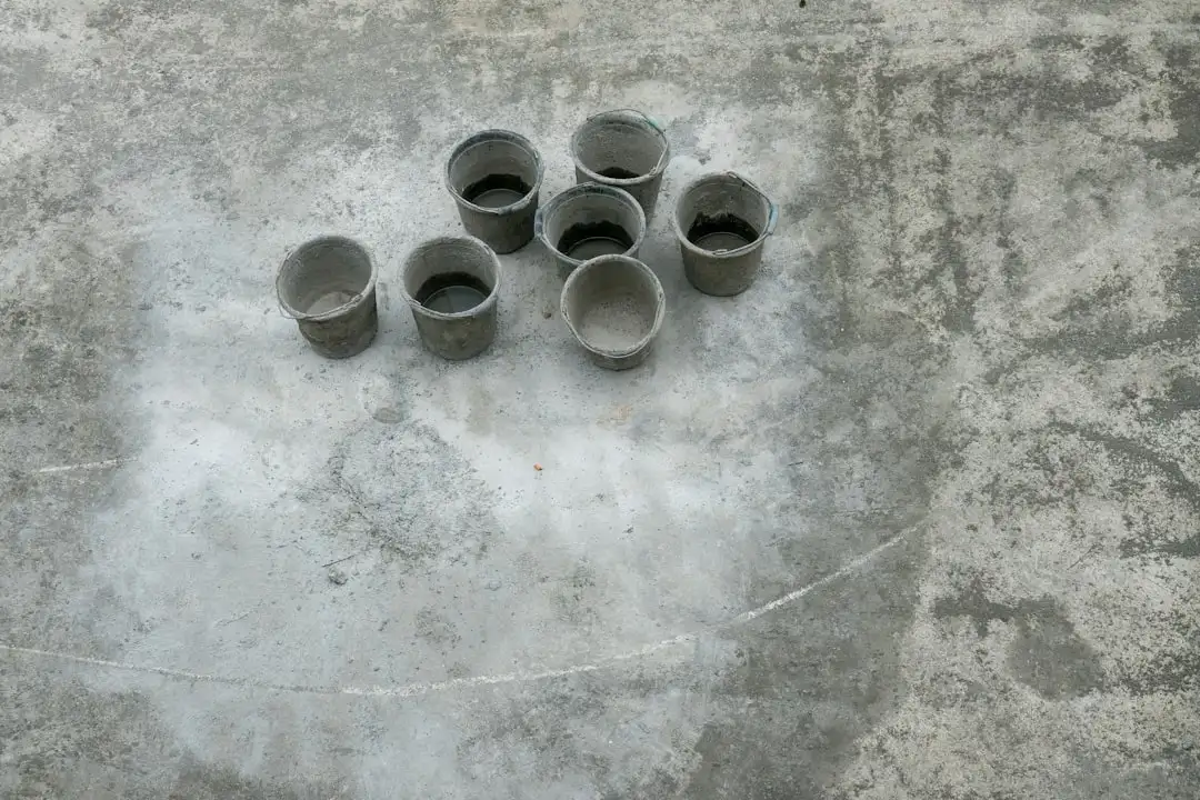 化妆刷生产工艺流程与材质选择对妆效的影响研究