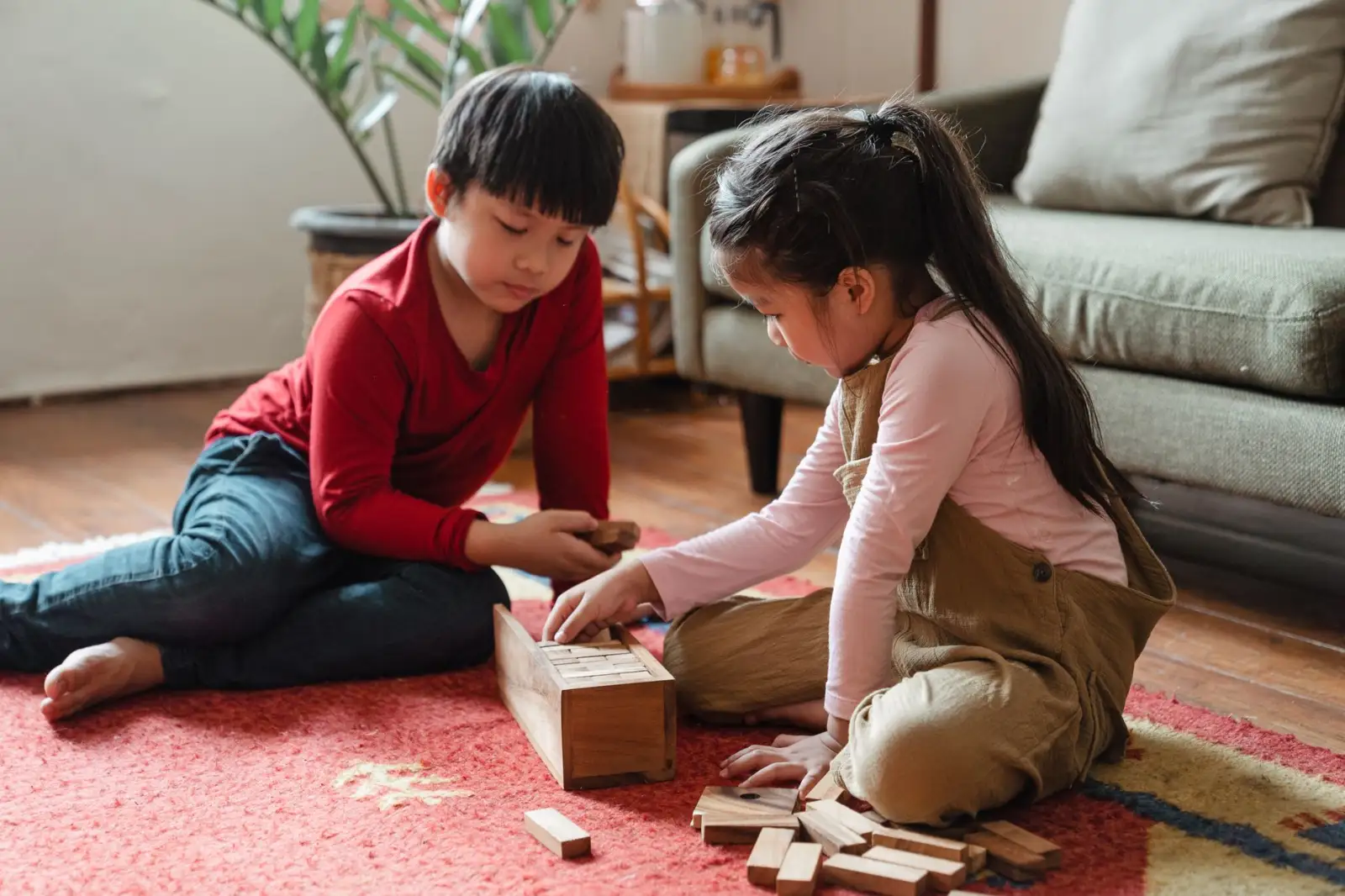 化妆刷材质工艺对妆效的影响：童月依产品技术解析