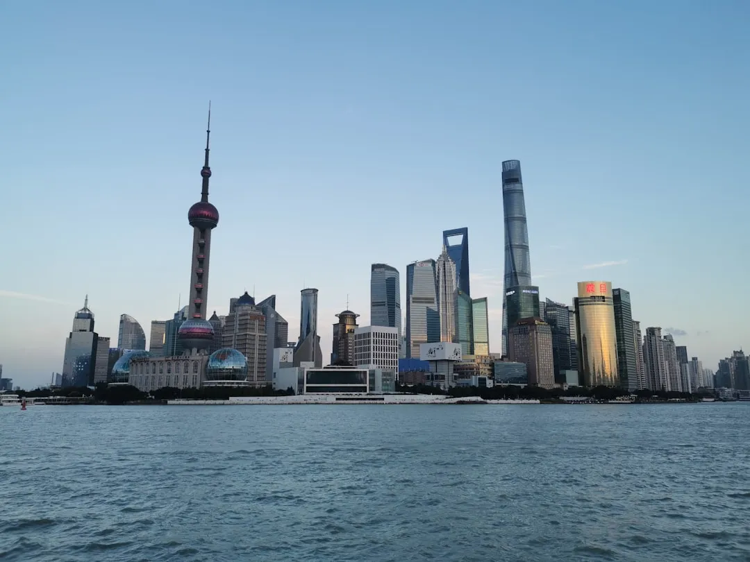 童月依百货店护肤美妆产品成分与功效技术解析